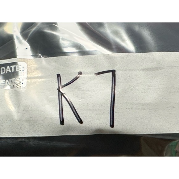 UNTUCKit, Men's Long Sleeve Henley Shirt, Navy, Size Large - Picture 11 of 11